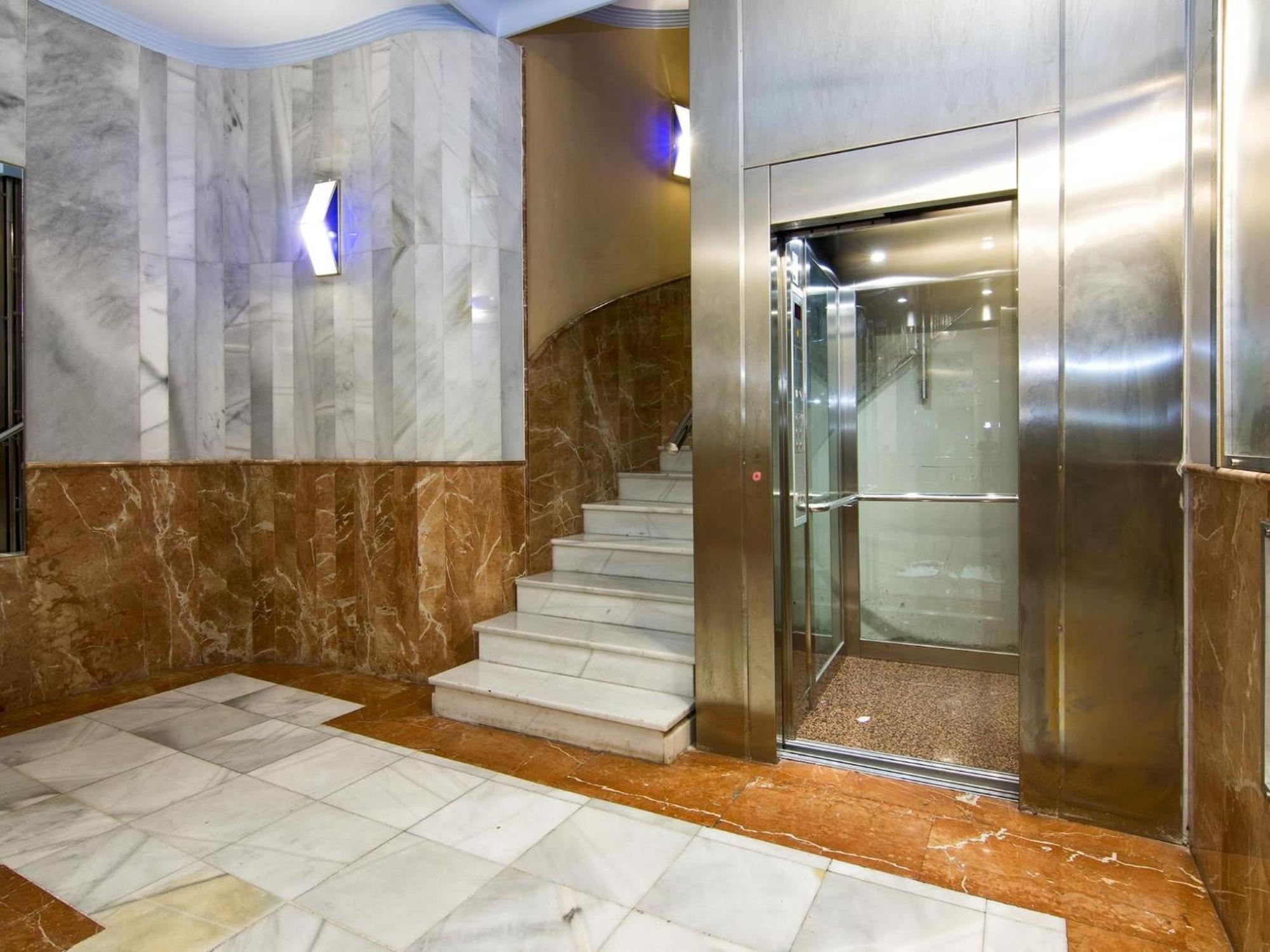 Chezmoihomes Town Hall Apartment غرناطة المظهر الخارجي الصورة